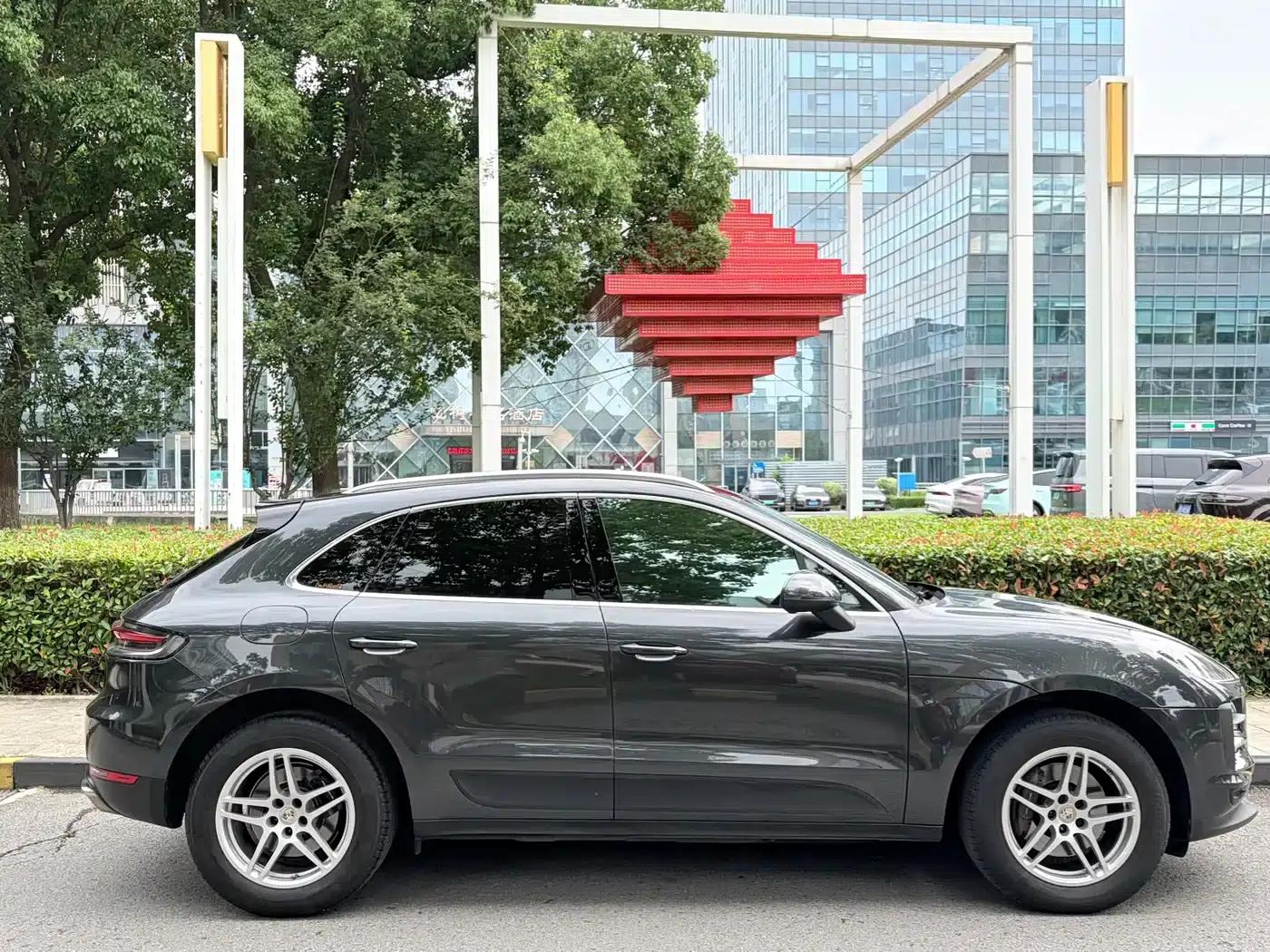2020 Macan 2.0T — миниатюра 4