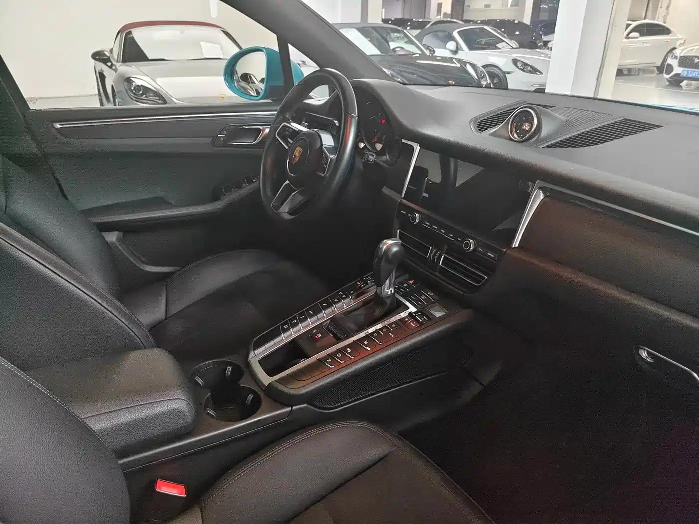 2021 Macan 2.0T — миниатюра 17