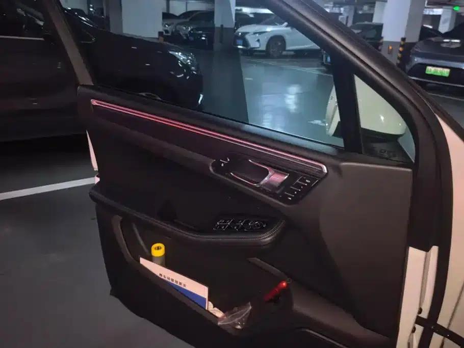 2016 Macan 2.0T — миниатюра 7