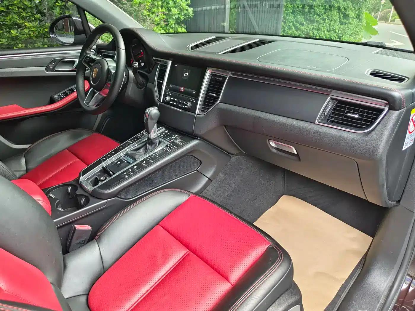 2017 Macan 2.0T — миниатюра 18