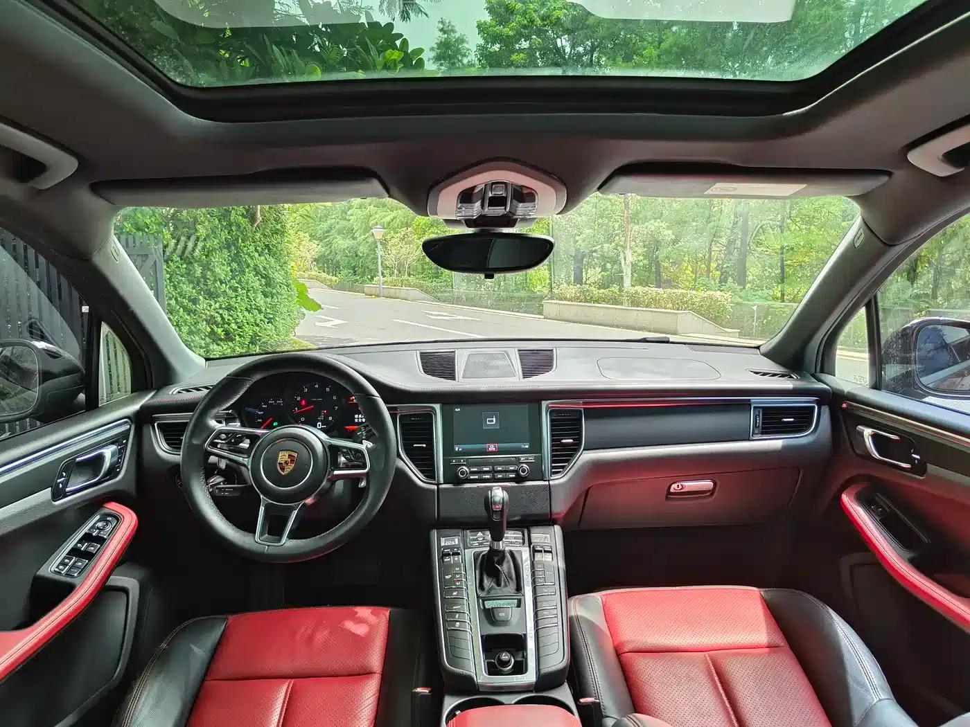 2017 Macan 2.0T — миниатюра 23