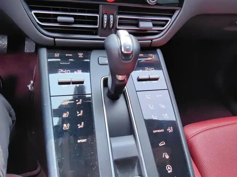2022 Macan 2.0T — миниатюра 16