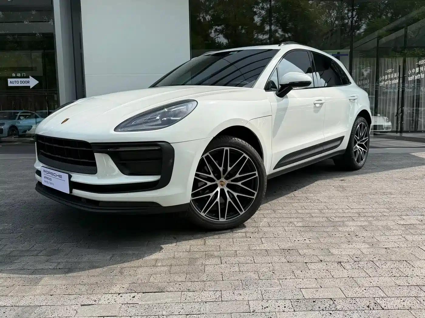 2022 Macan 2.0T — миниатюра 1