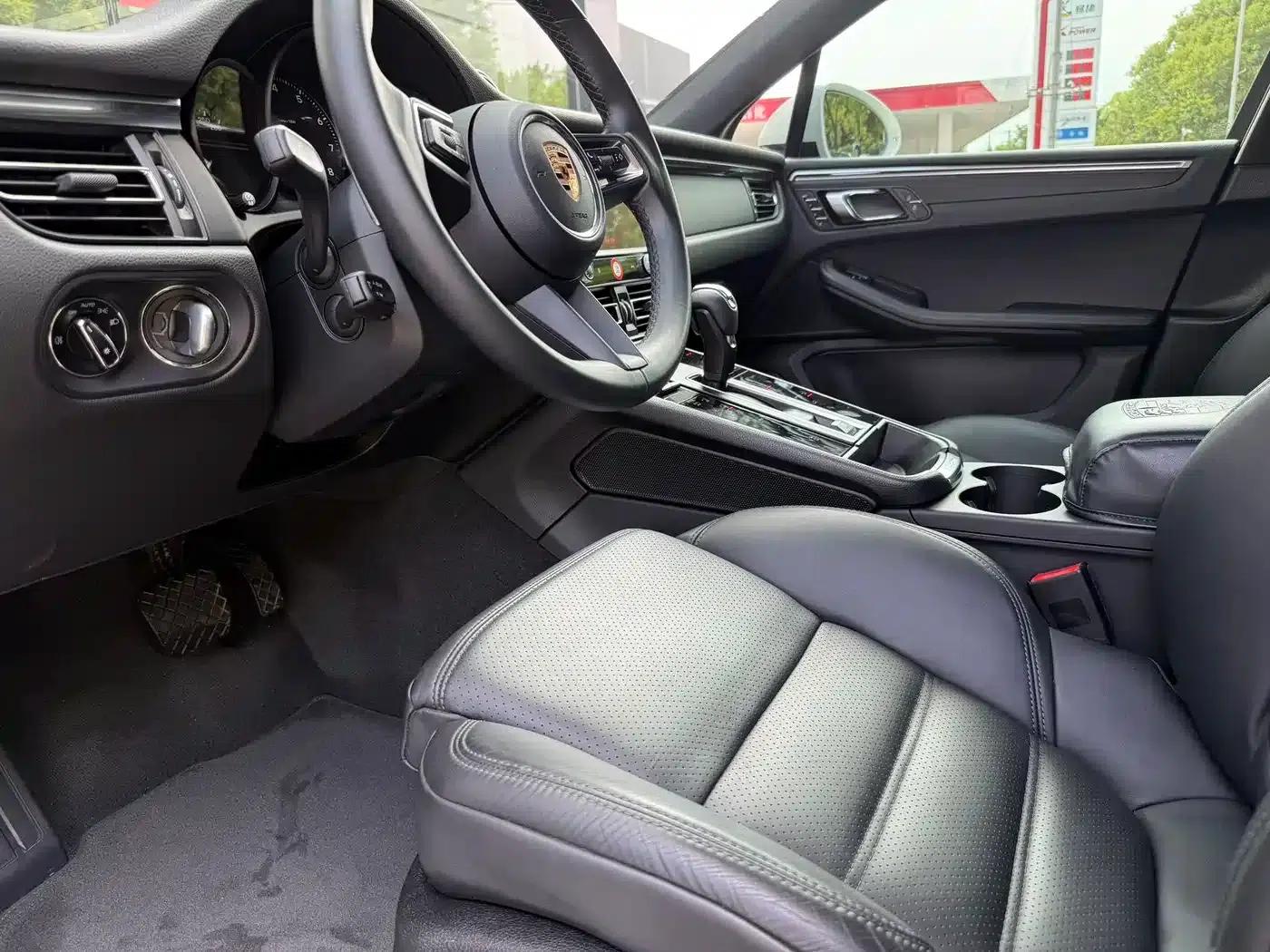 2022 Macan 2.0T — миниатюра 10
