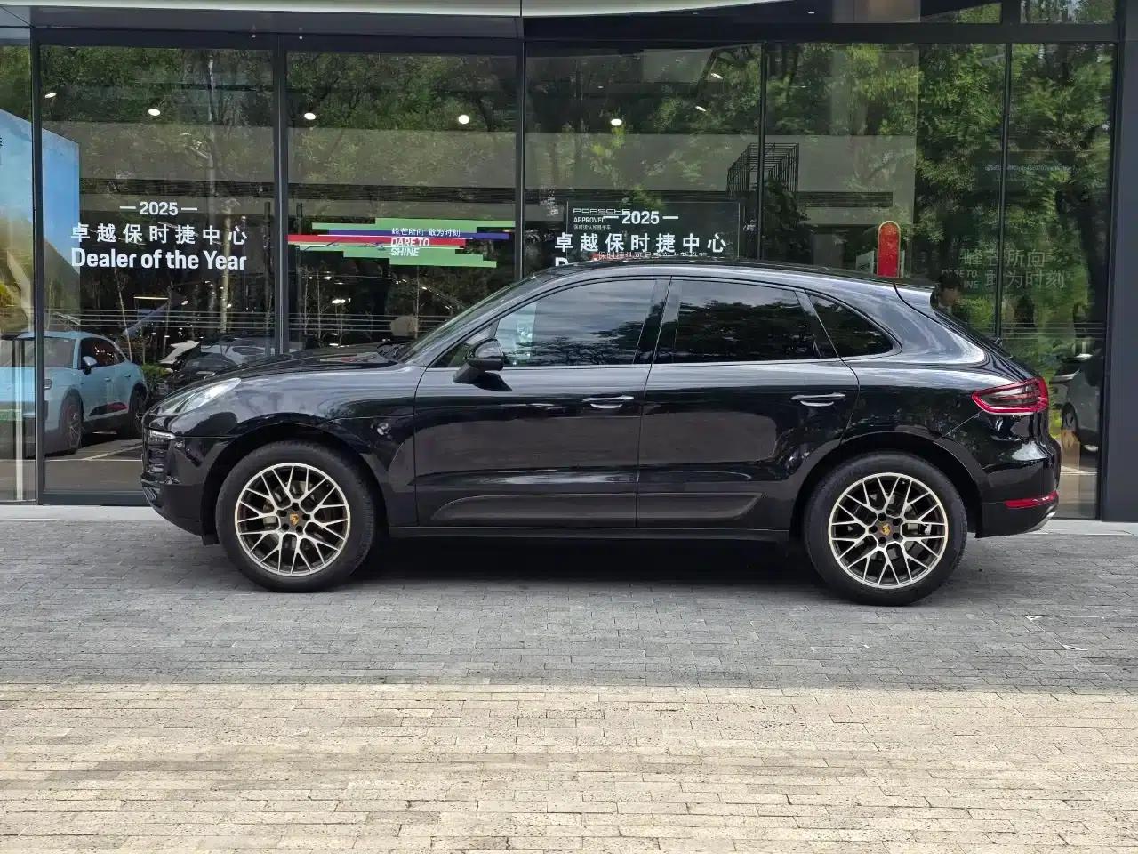 2014 Macan 2.0T — миниатюра 11