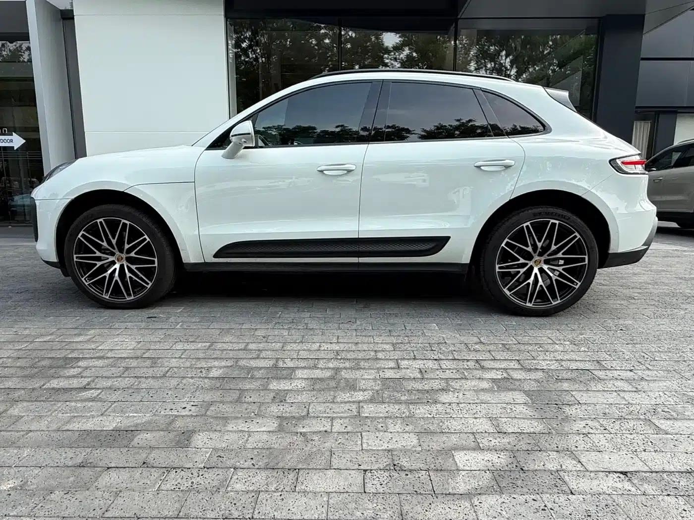 2022 Macan 2.0T — миниатюра 2