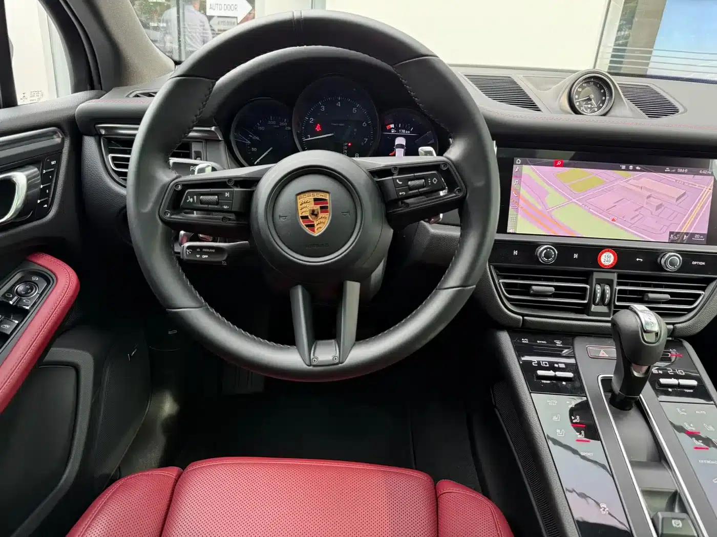 2022 Macan 2.0T — миниатюра 12