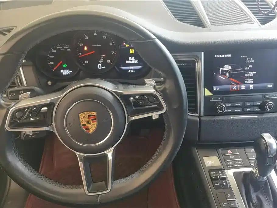 2017 Macan 2.0T — миниатюра 12
