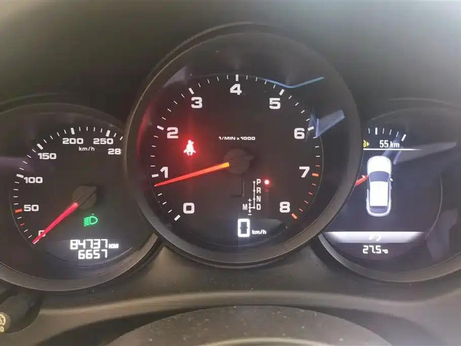 2017 Macan 2.0T — миниатюра 14