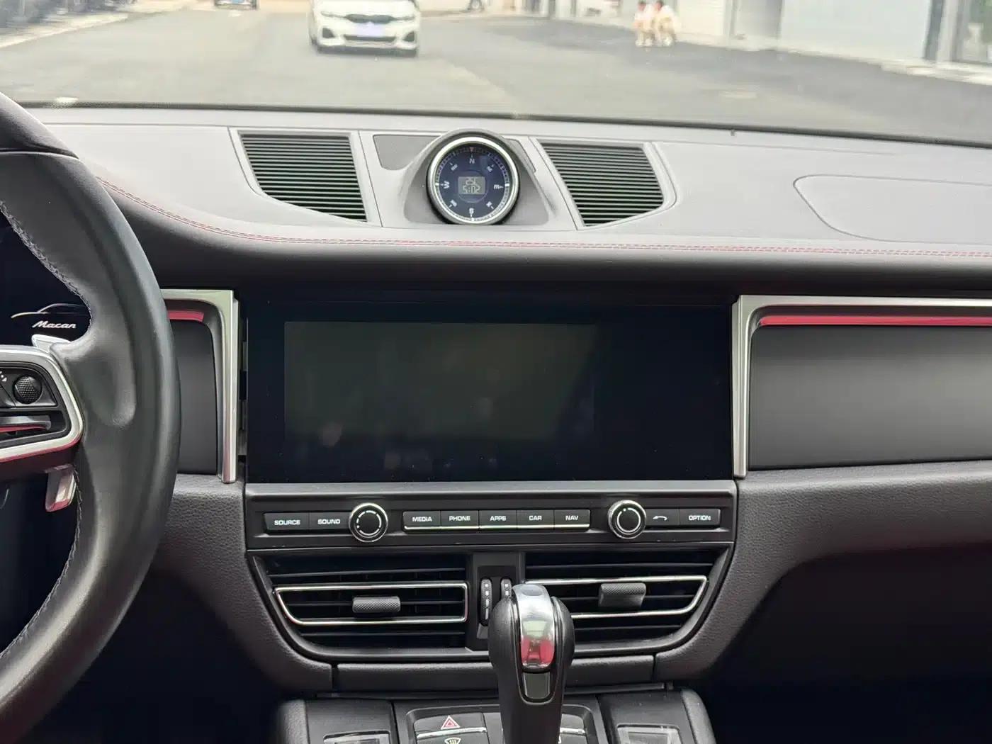 2018 Macan 2.0T — миниатюра 13