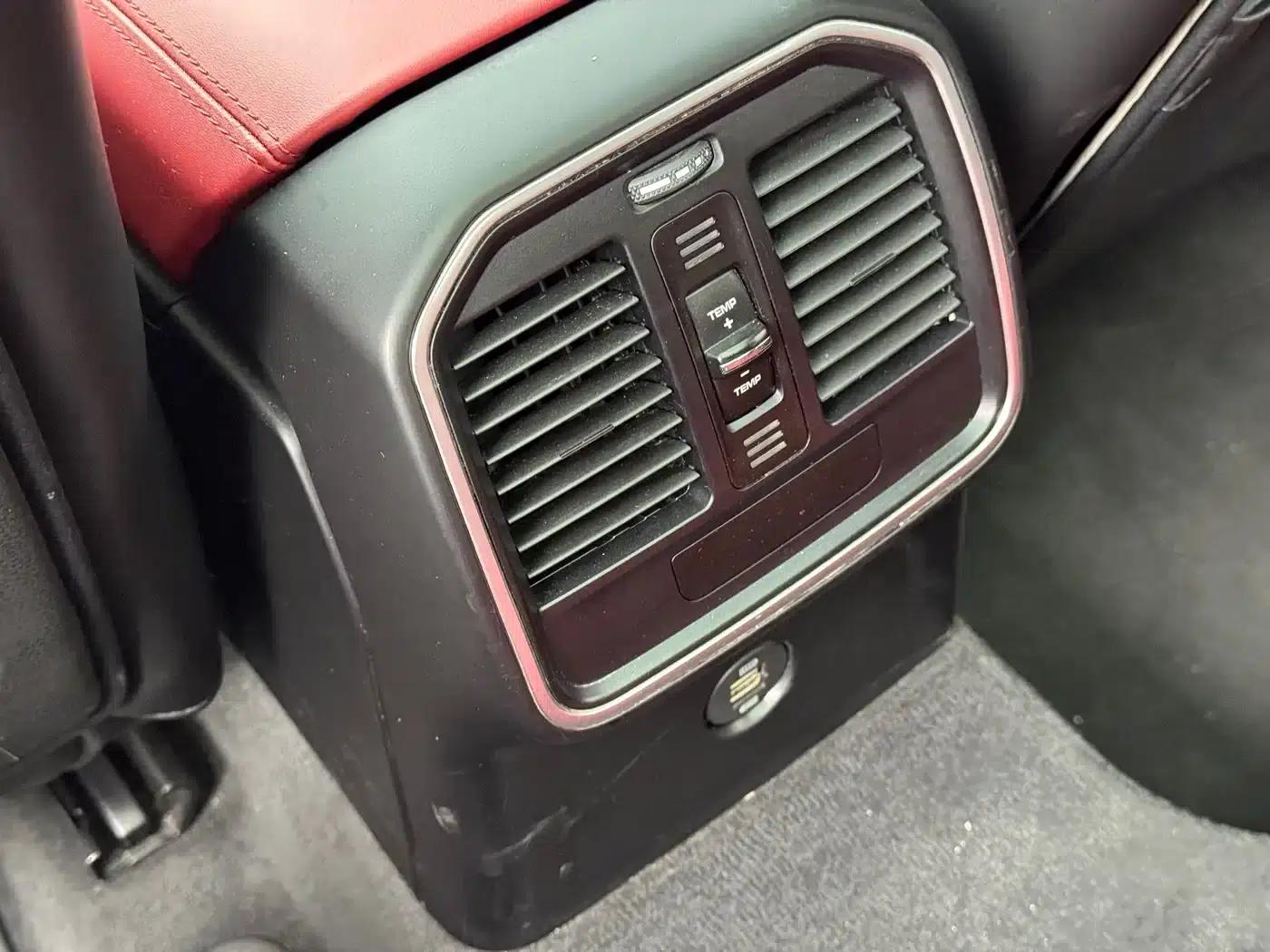 2018 Macan 2.0T — миниатюра 16