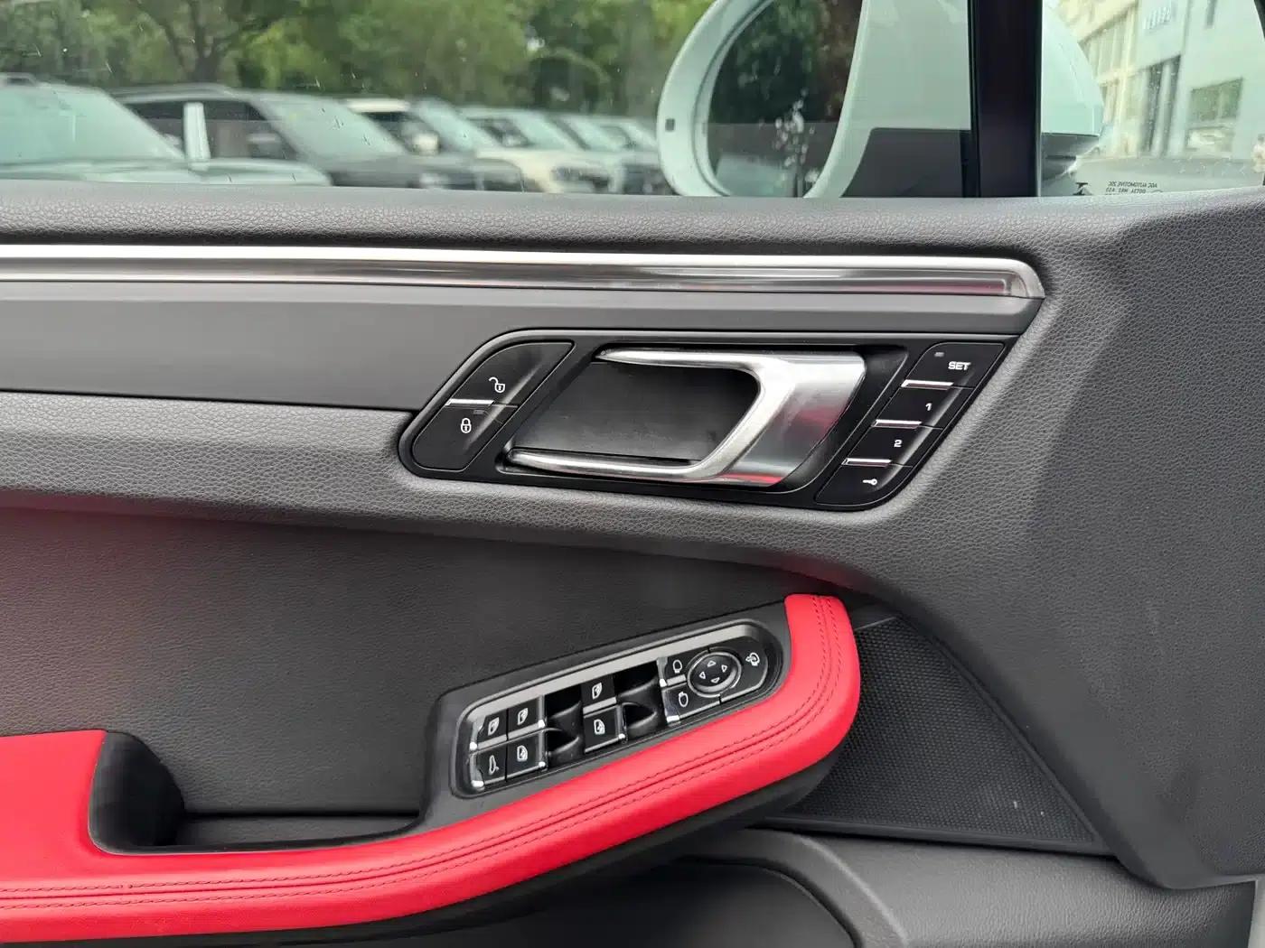 2018 Macan 2.0T — миниатюра 4