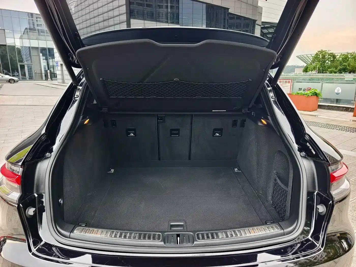 2020 Macan 2.0T — миниатюра 18
