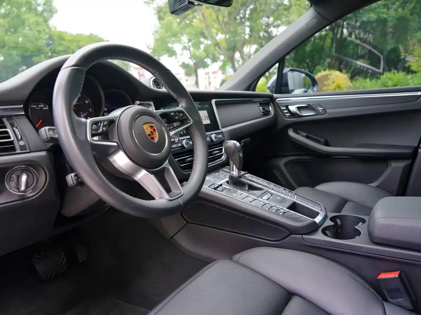 2021 Macan 2.0T — миниатюра 11
