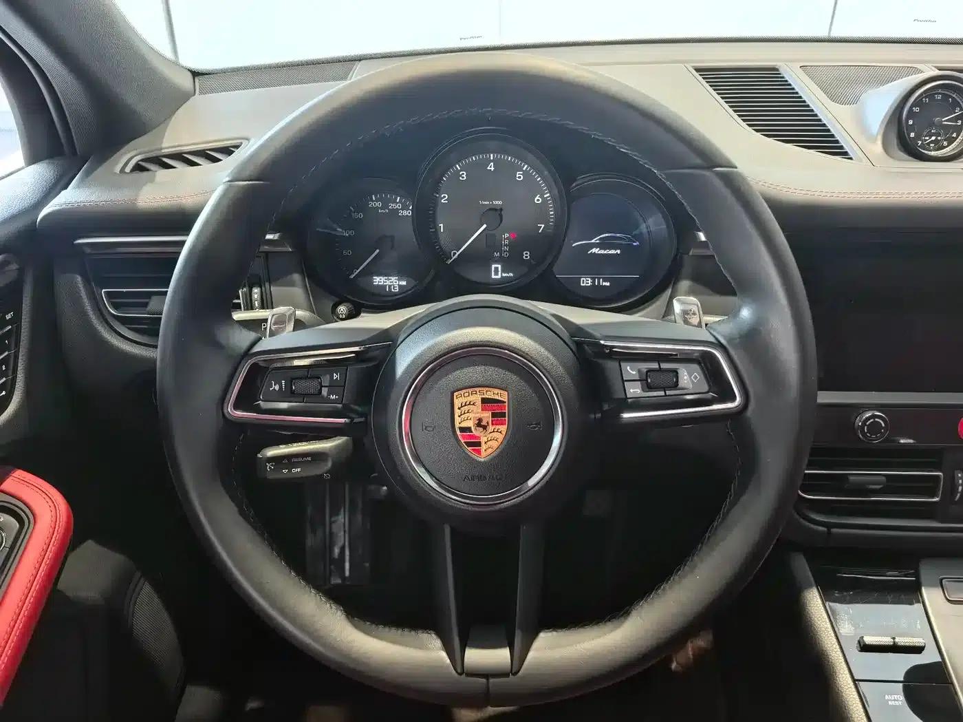 2023 Macan 2.0T — миниатюра 6