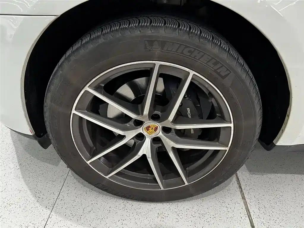 2023 Macan 2.0T — миниатюра 12