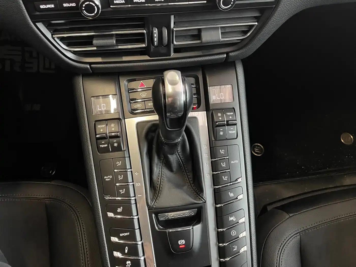 2018 Macan 2.0T — миниатюра 13