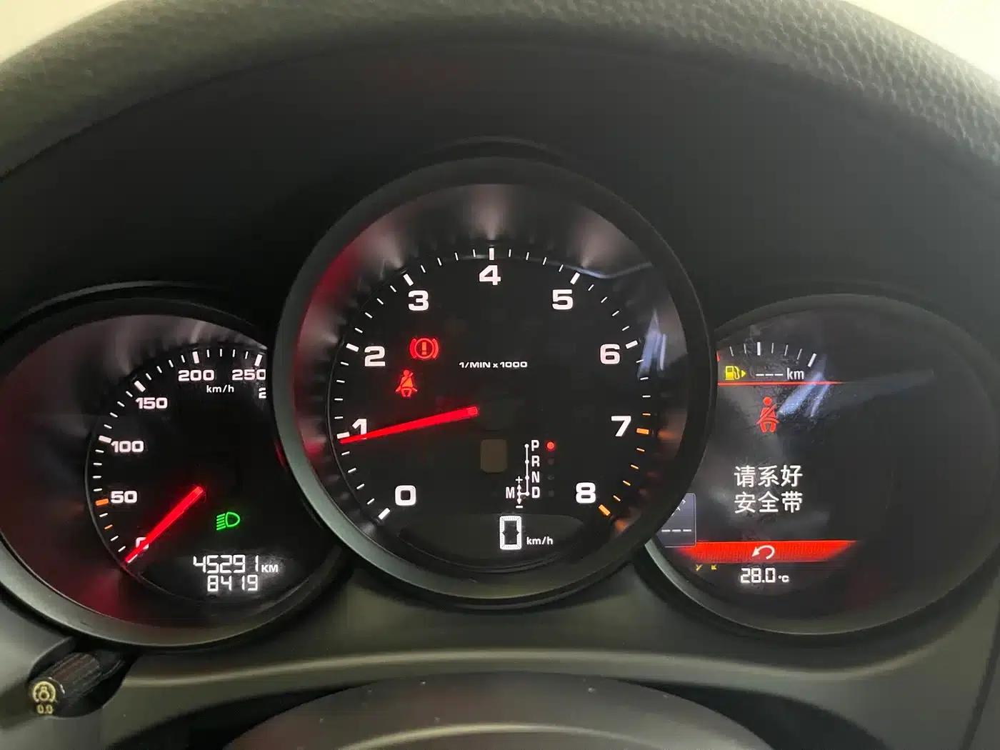 2018 Macan 2.0T — миниатюра 14