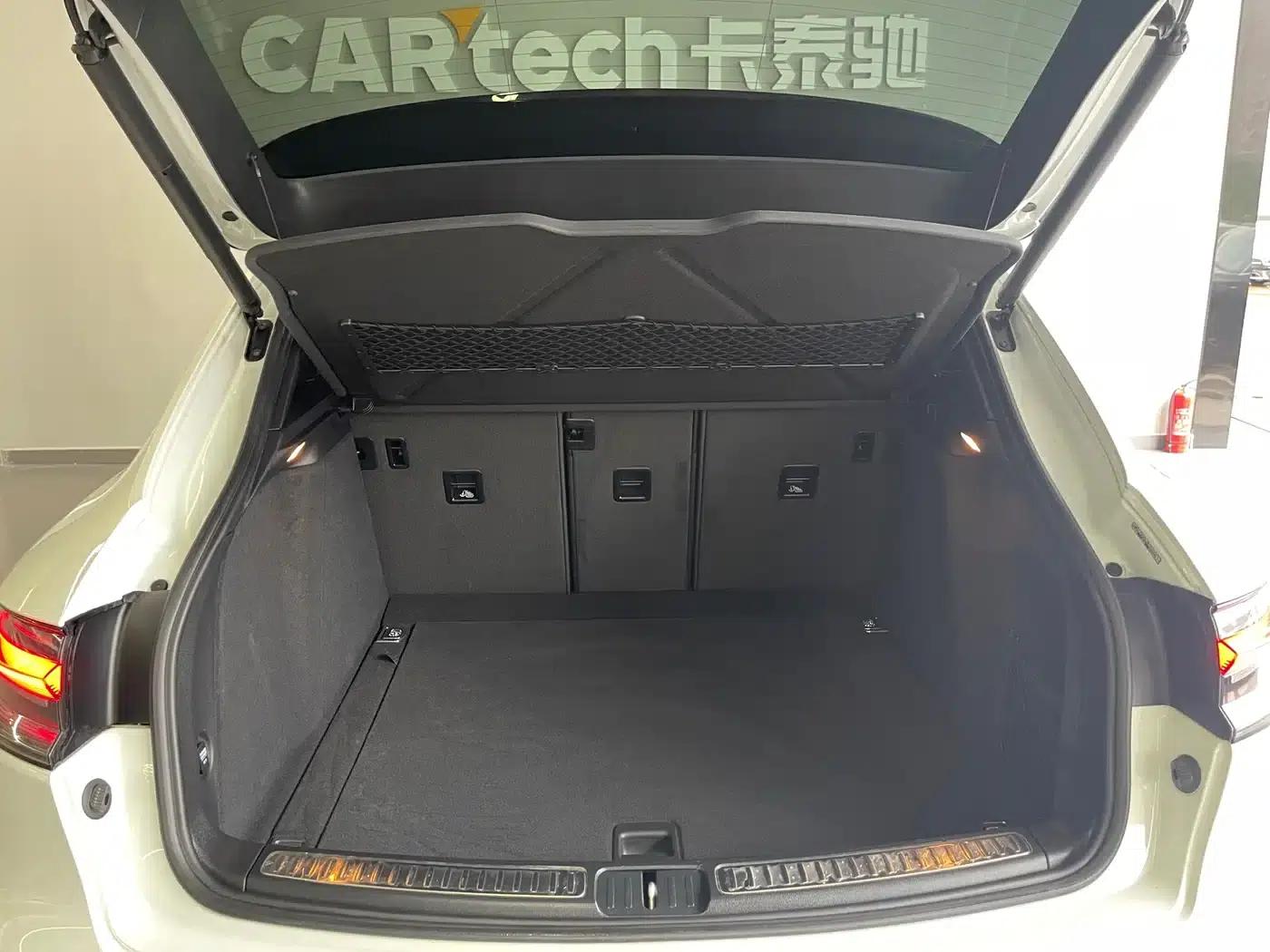 2018 Macan 2.0T — миниатюра 19