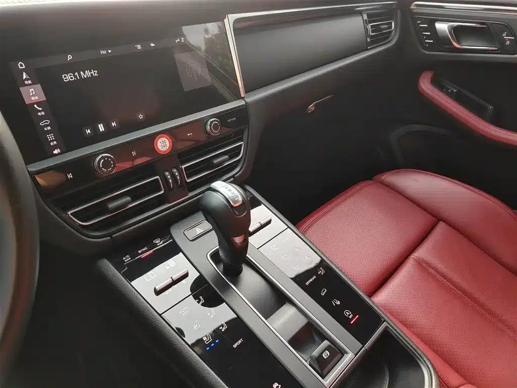 2022 Macan 2.0T — миниатюра 9