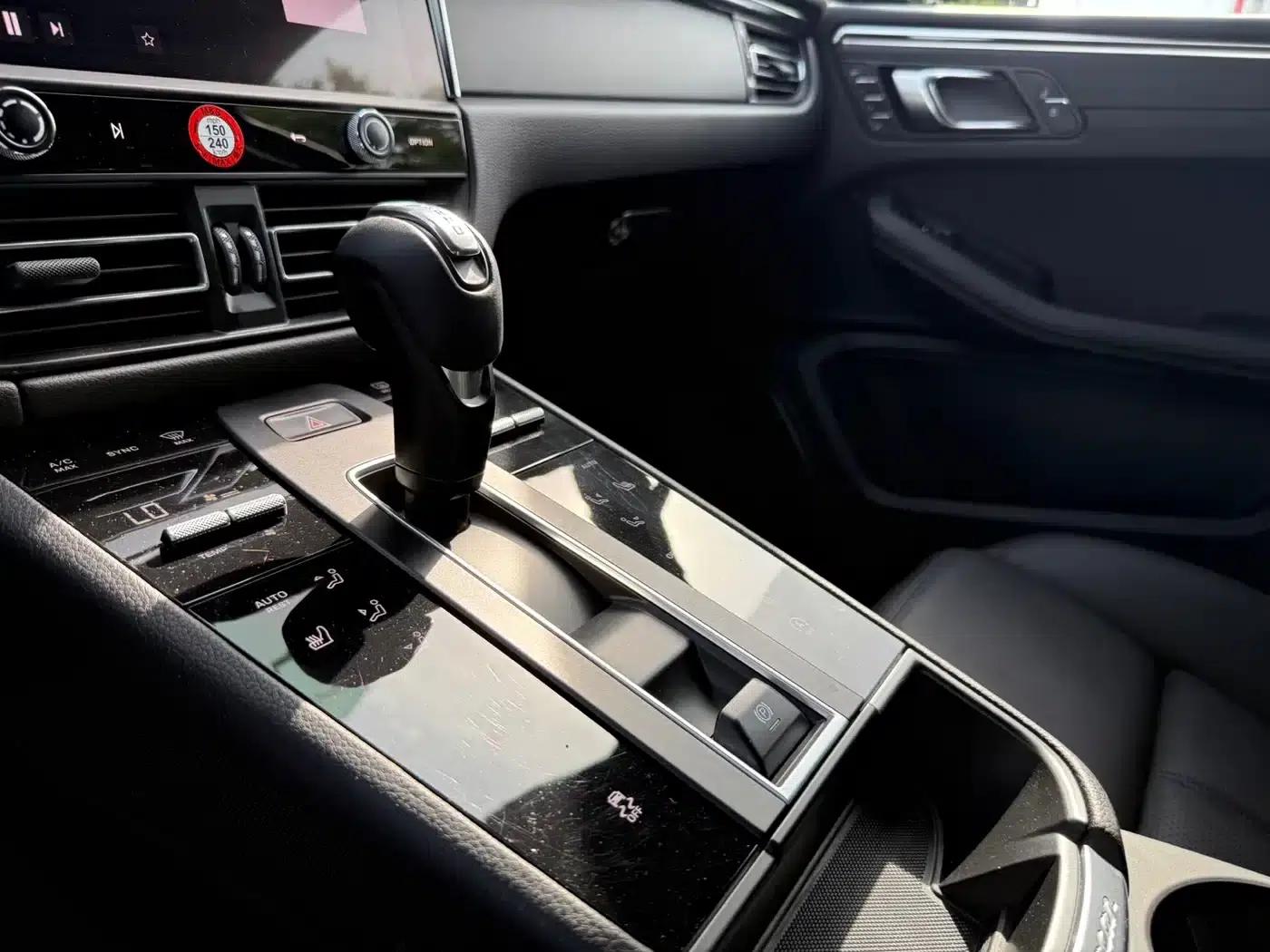 2023 Macan 2.0T — миниатюра 5
