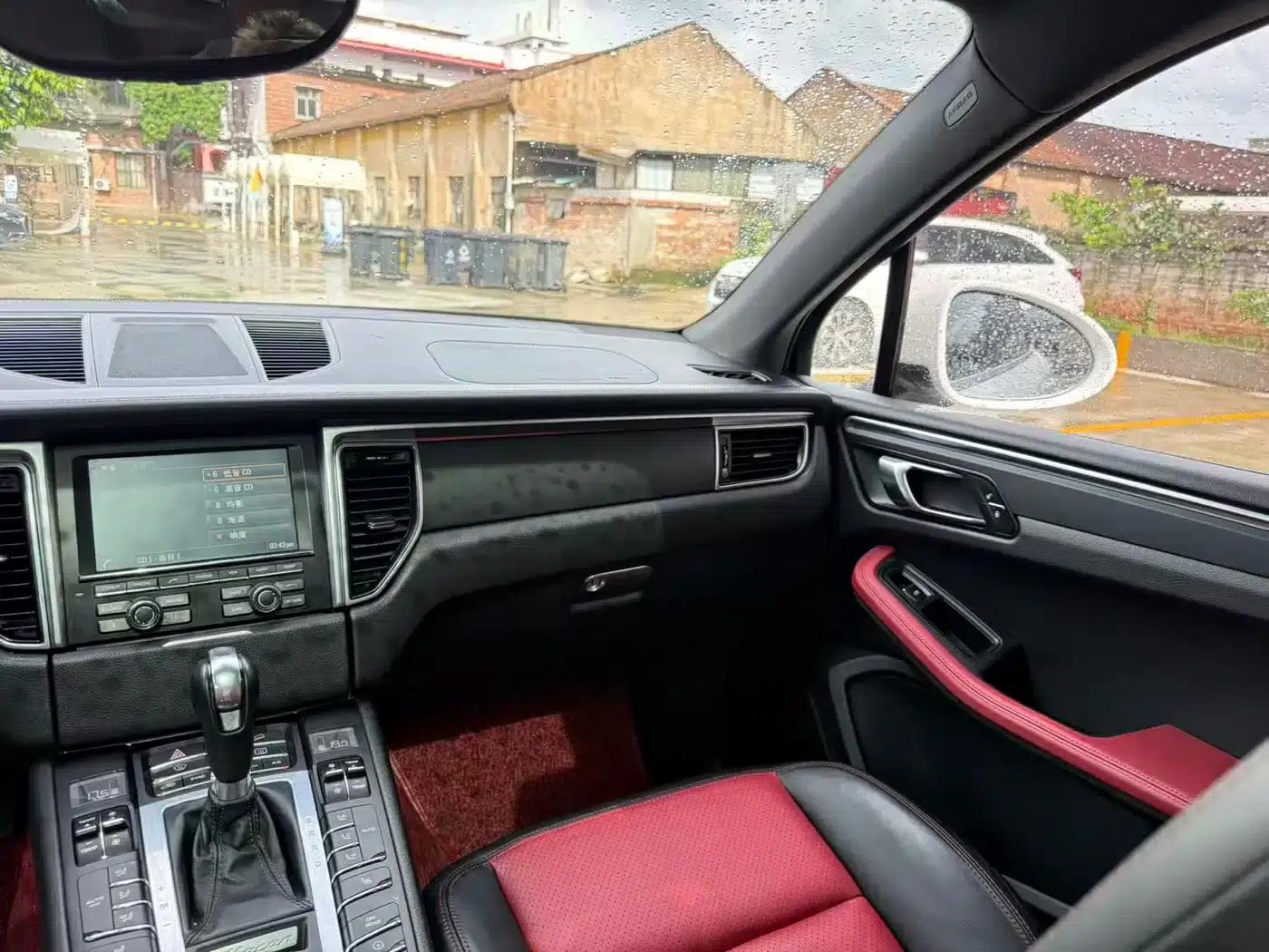 2016 Macan 2.0T — миниатюра 7