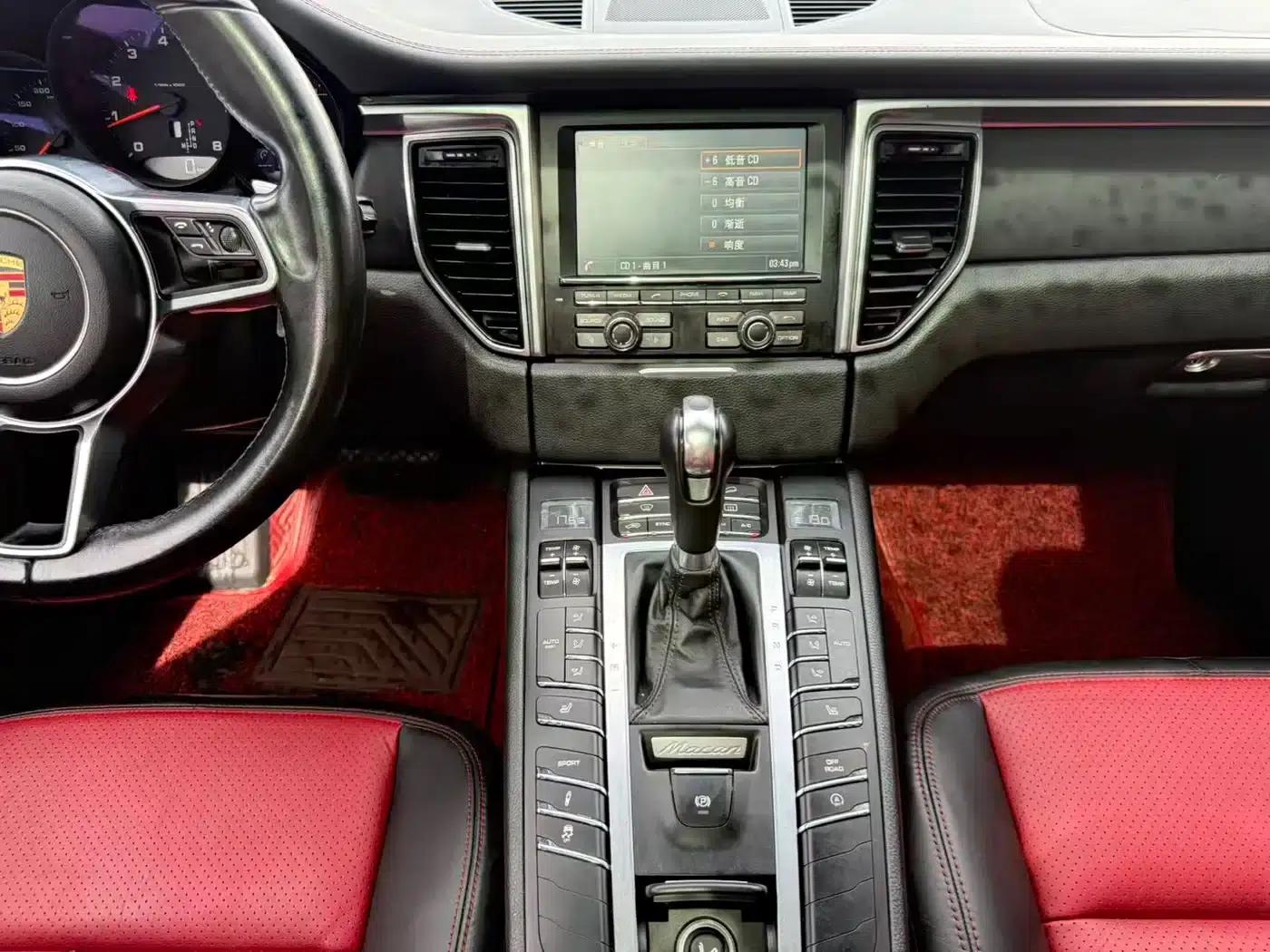 2016 Macan 2.0T — миниатюра 8