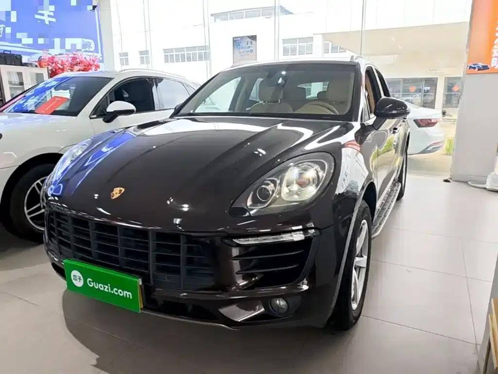 2016 Macan 2.0T — миниатюра 1