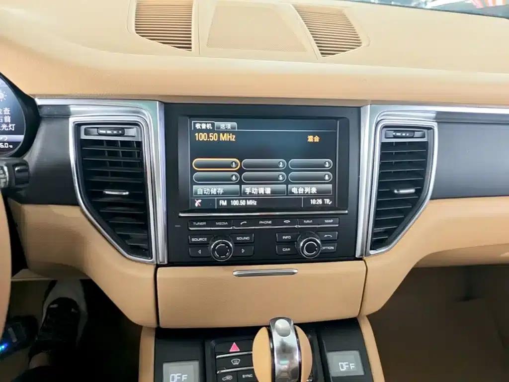 2016 Macan 2.0T — миниатюра 13