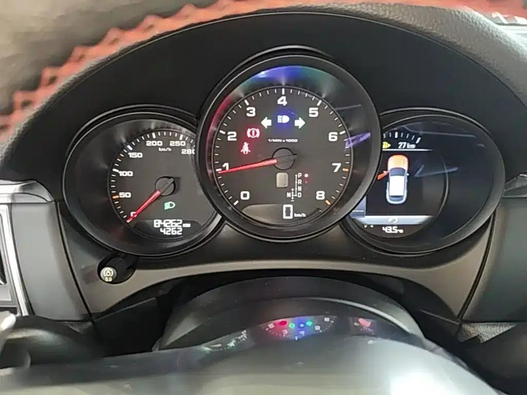 2017 Macan 2.0T — миниатюра 12