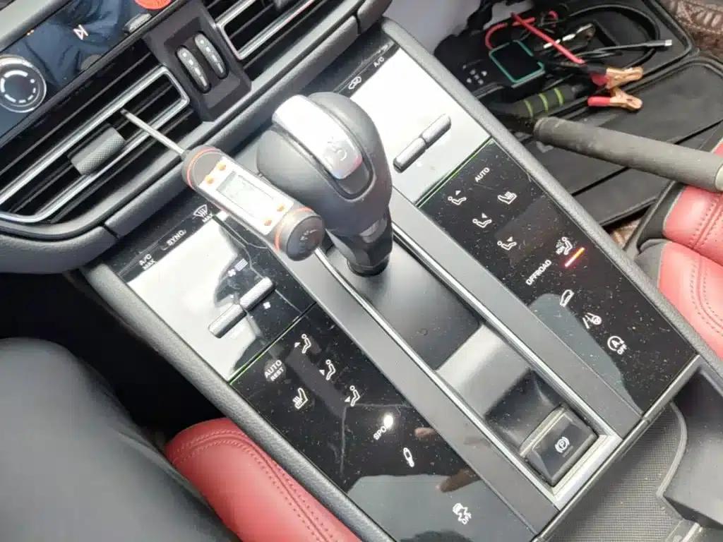 2023 Macan 2.0T — миниатюра 14