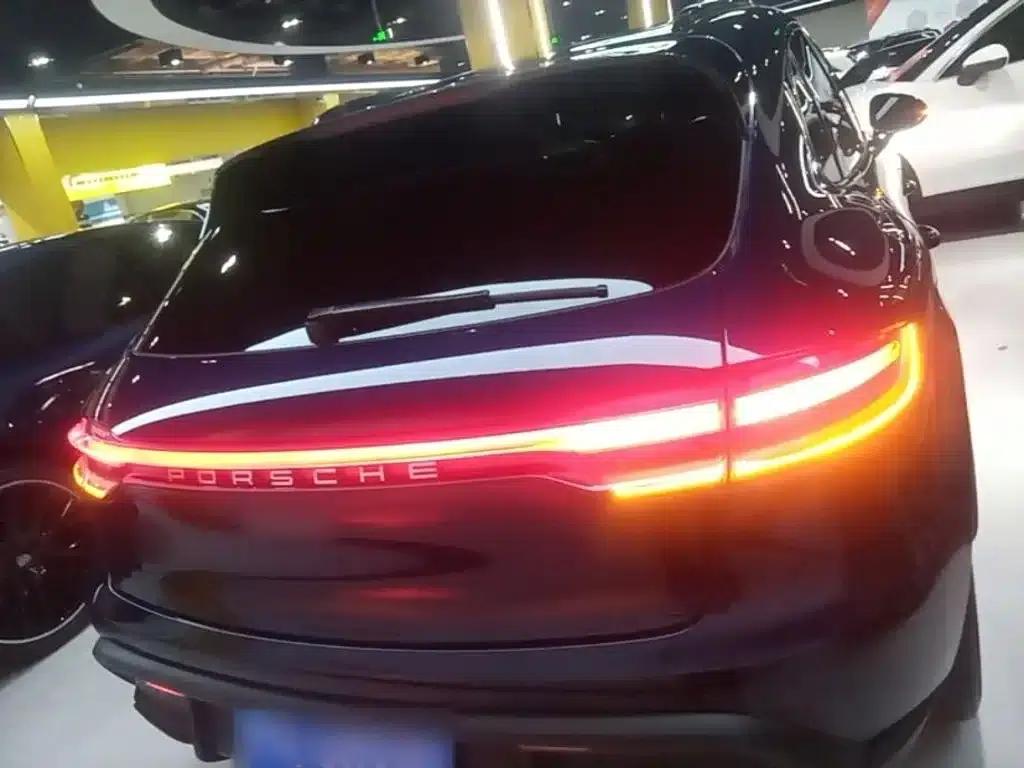2022 Macan 2.0T — миниатюра 6
