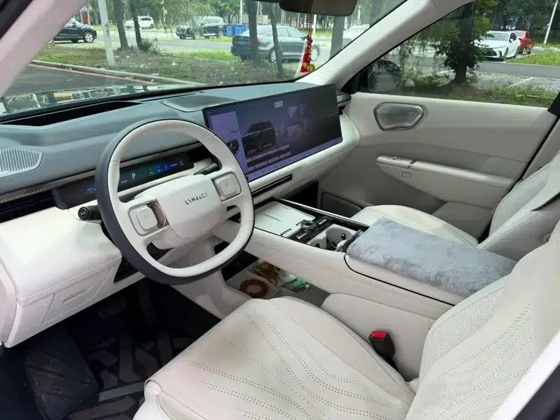 Lynk & Co 900 2025 2.0T Ultra Six-Seater — миниатюра 17