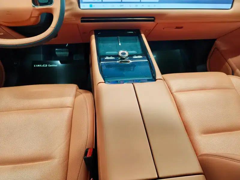 Lynk & Co 900 2025 1.5T Ultra Six-Seater — миниатюра 11
