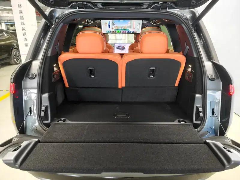 Lynk & Co 900 2025 1.5T Ultra Six-Seater — миниатюра 20
