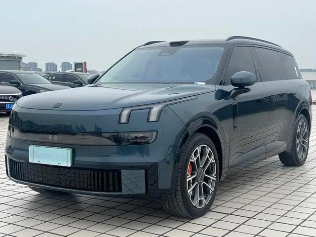 Lynk & Co 900 2025 2.0T Ultra Six-Seater