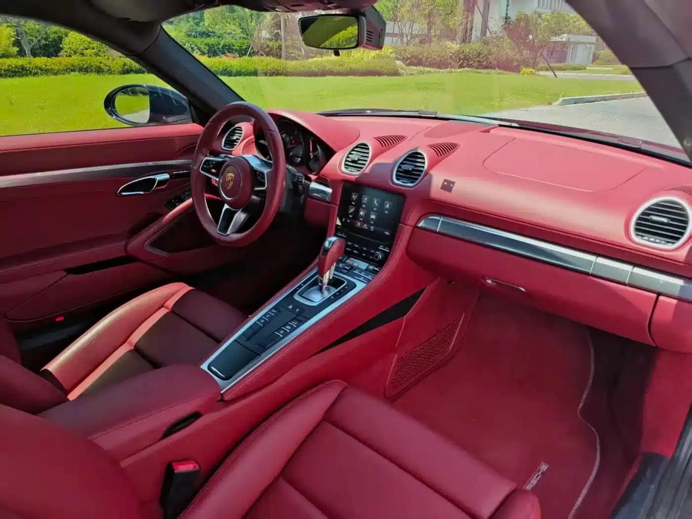 Porsche 718 Cayman 2022 2.0T — миниатюра 12