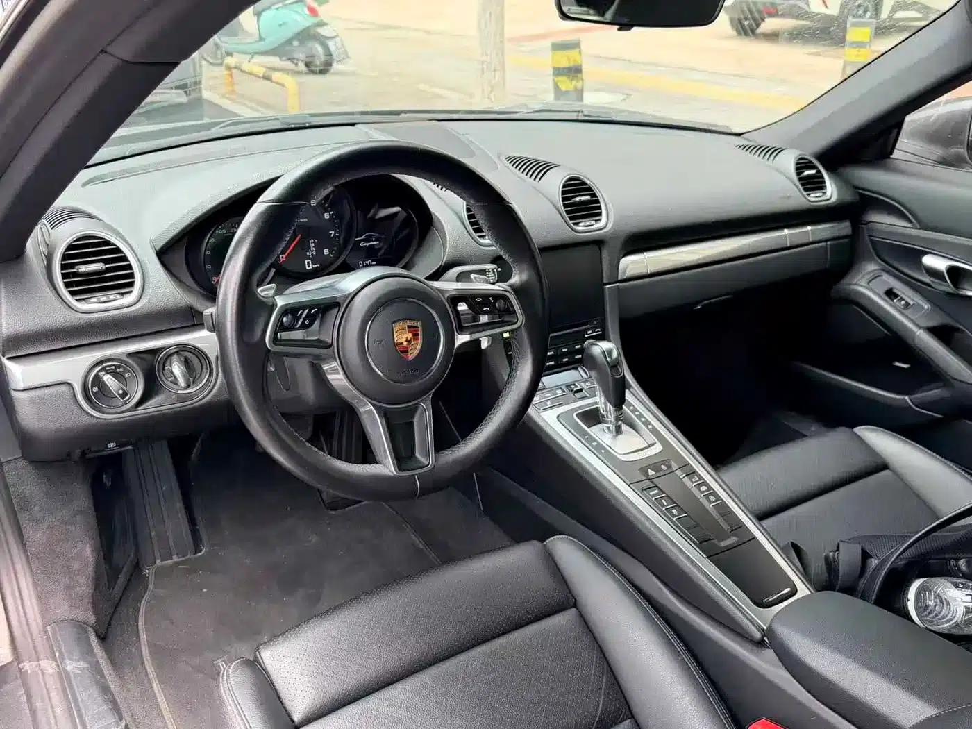 Porsche 718 Cayman 2020 2.0T — миниатюра 13