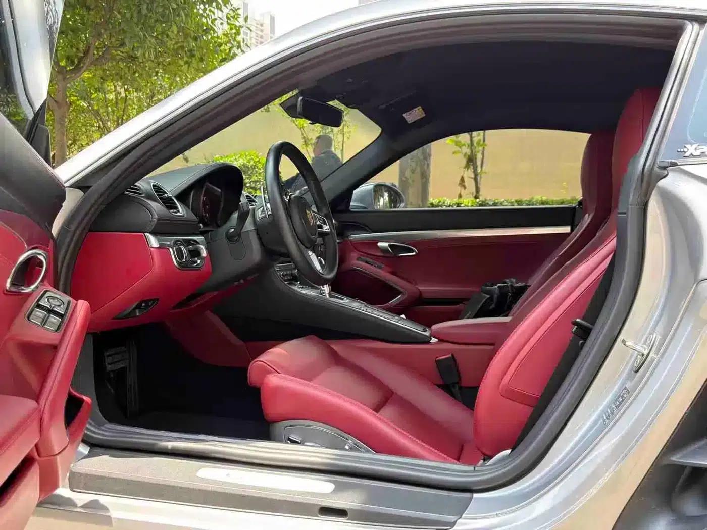 Porsche 718 Cayman 2022 2.0T — миниатюра 6