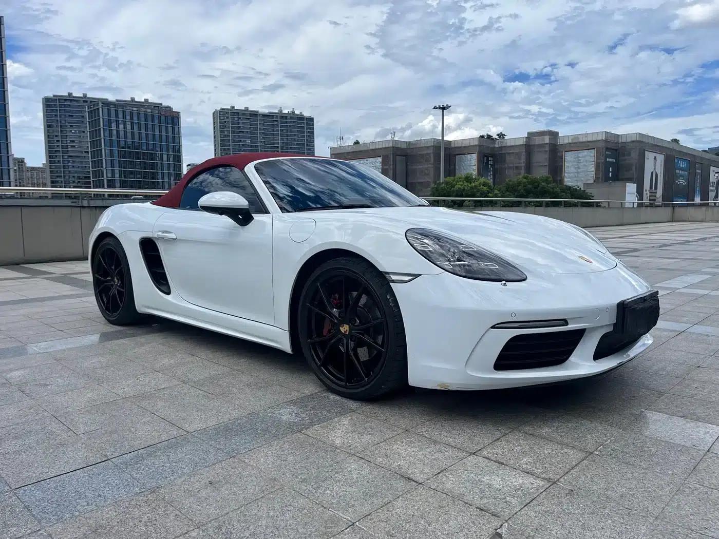 2022 Porsche 718 Boxster 2.0T — миниатюра 3