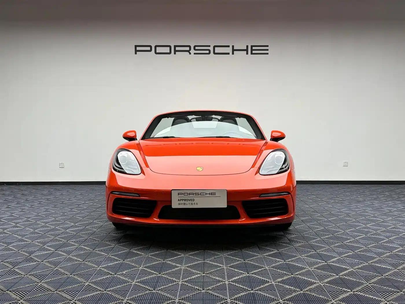 2020 Porsche 718 Boxster 2.0T — миниатюра 2