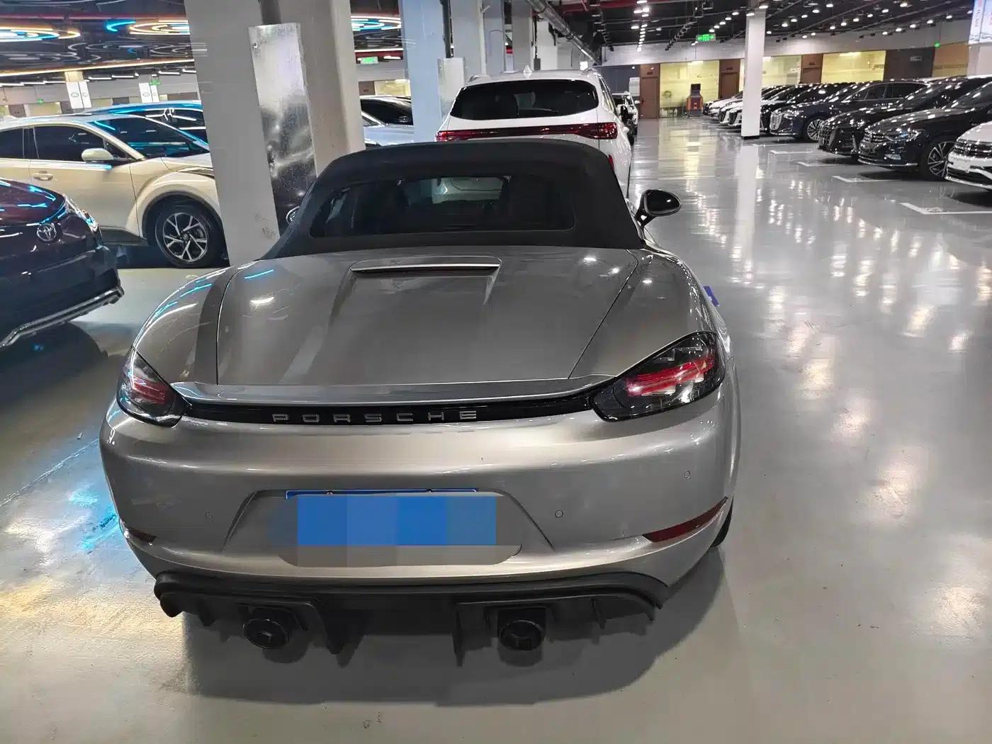 2016 Porsche 718 Boxster 2.0T — миниатюра 15