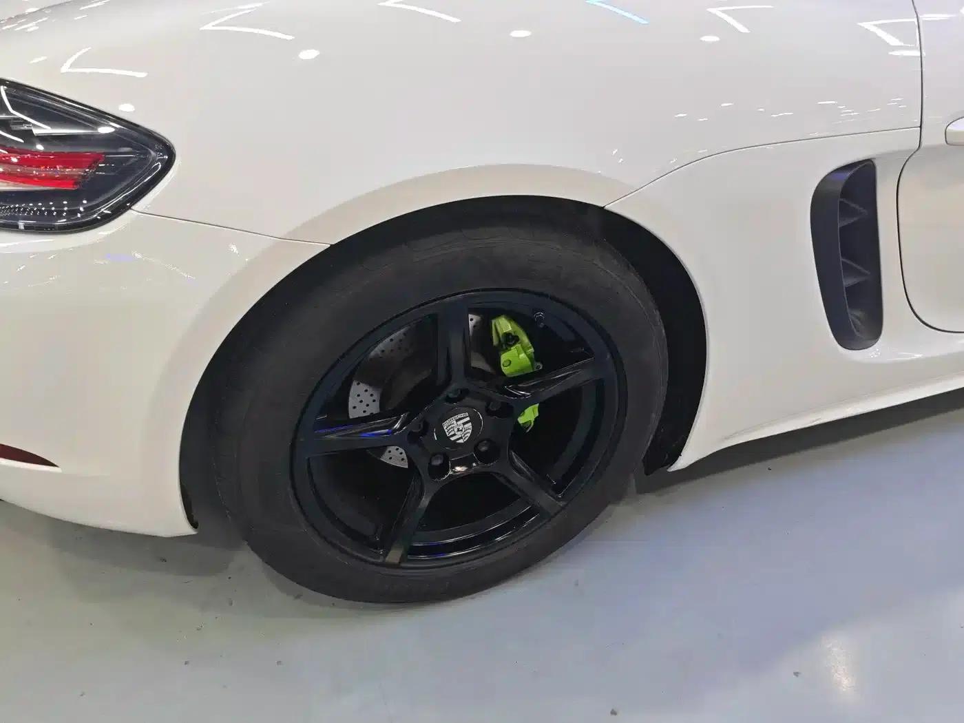 2016 Porsche 718 Boxster 2.0T — миниатюра 13