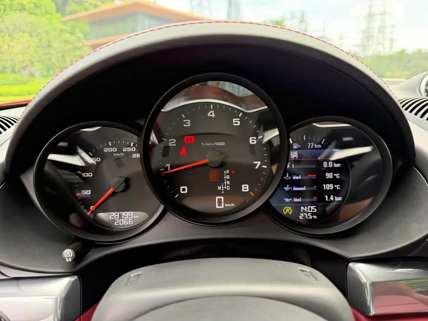 Porsche 718 Cayman 2022 2.0T — миниатюра 22