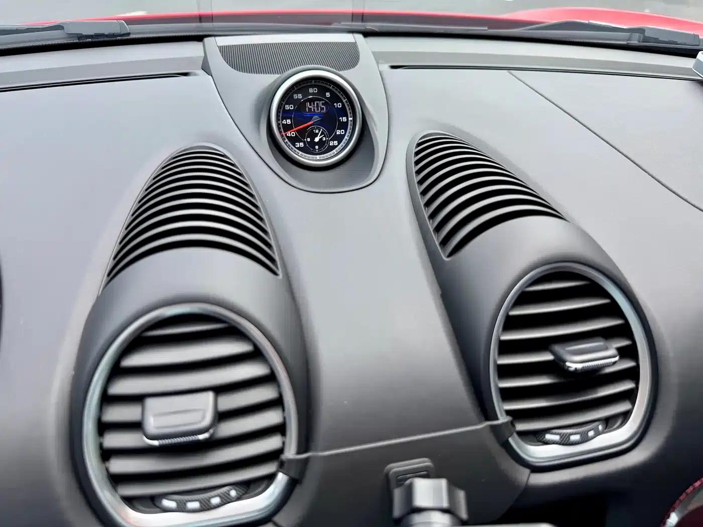 Porsche 718 Cayman 2022 2.0T — миниатюра 23