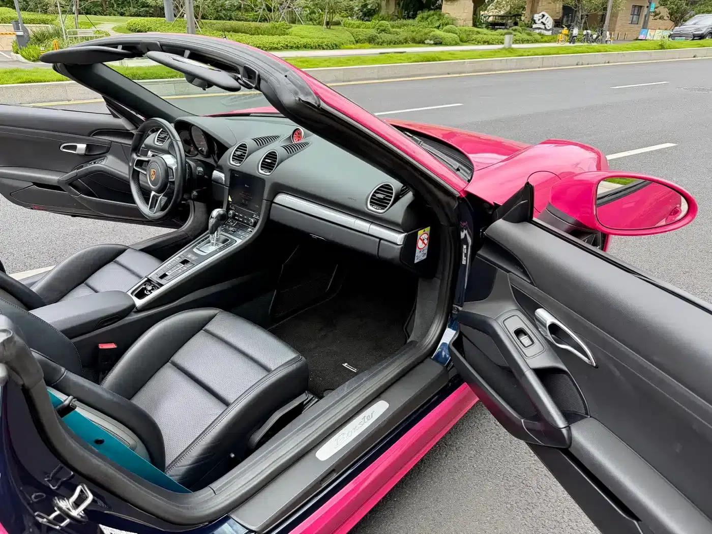 2020 Porsche 718 Boxster 2.0T — миниатюра 16