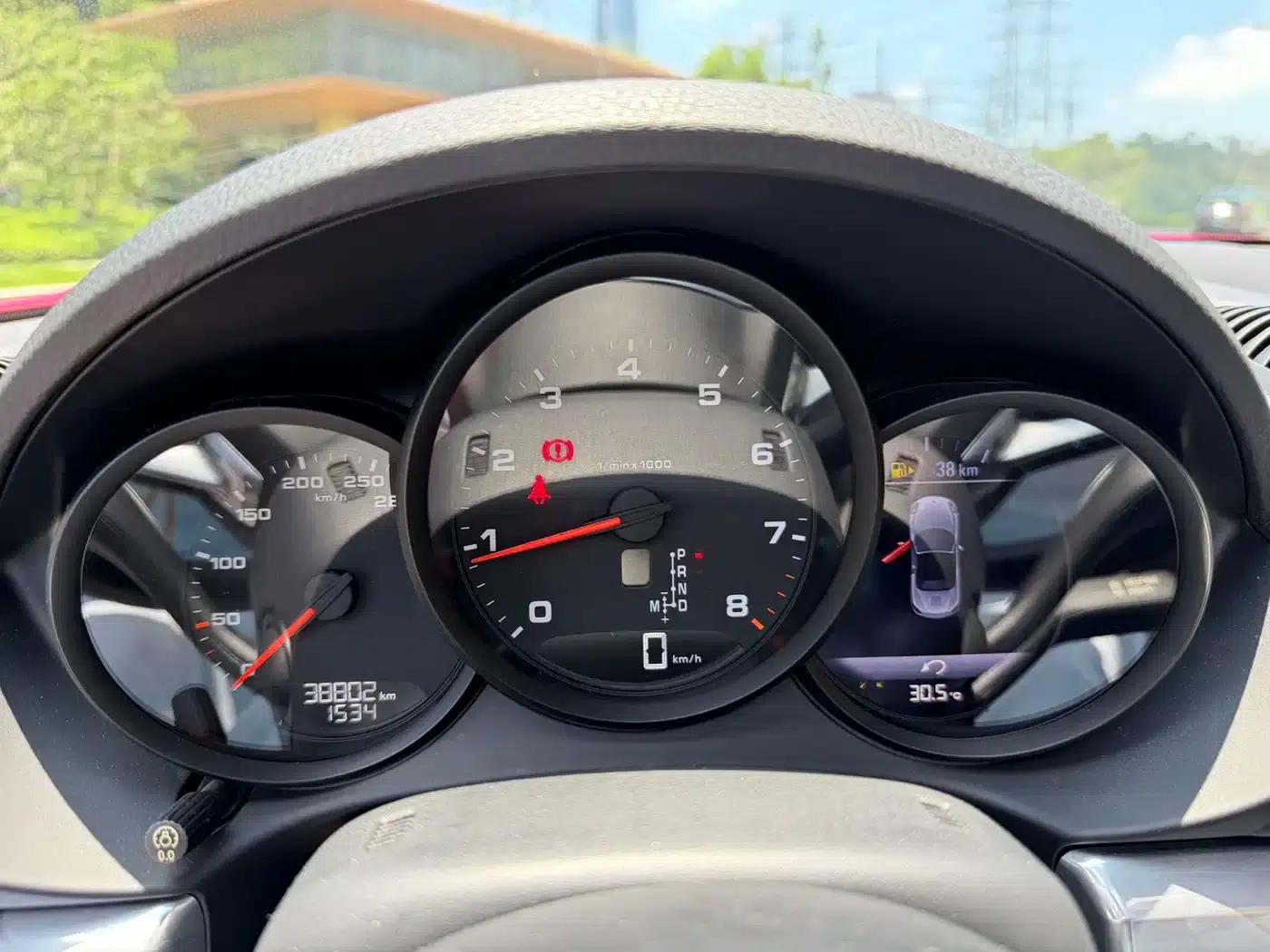 2020 Porsche 718 Boxster 2.0T — миниатюра 23