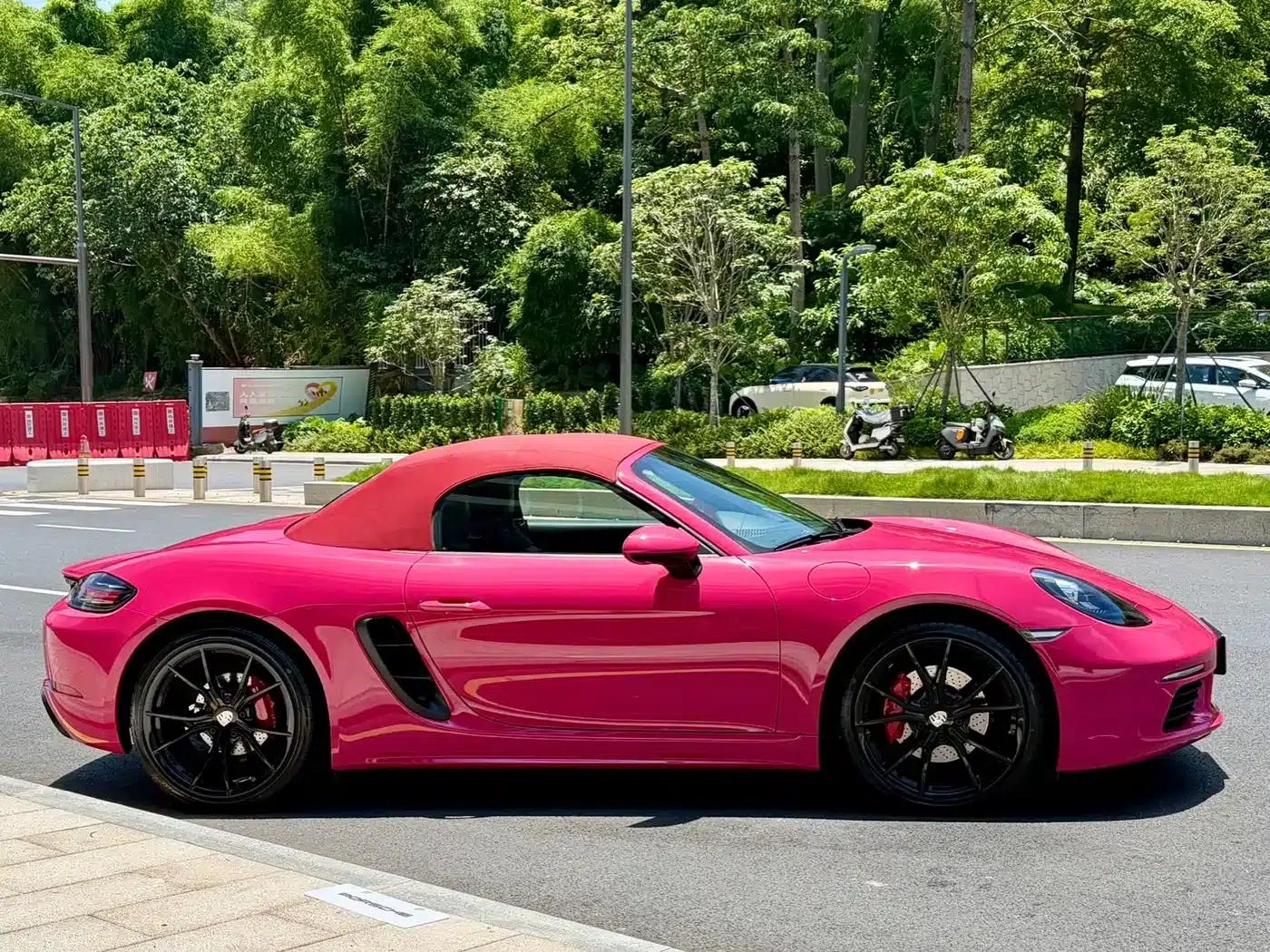 2020 Porsche 718 Boxster 2.0T — миниатюра 8