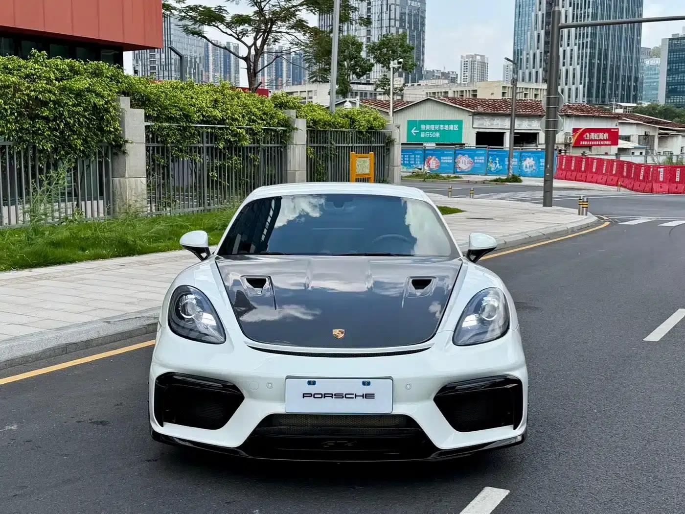 Porsche 718 Cayman 2016 2.0T — миниатюра 2