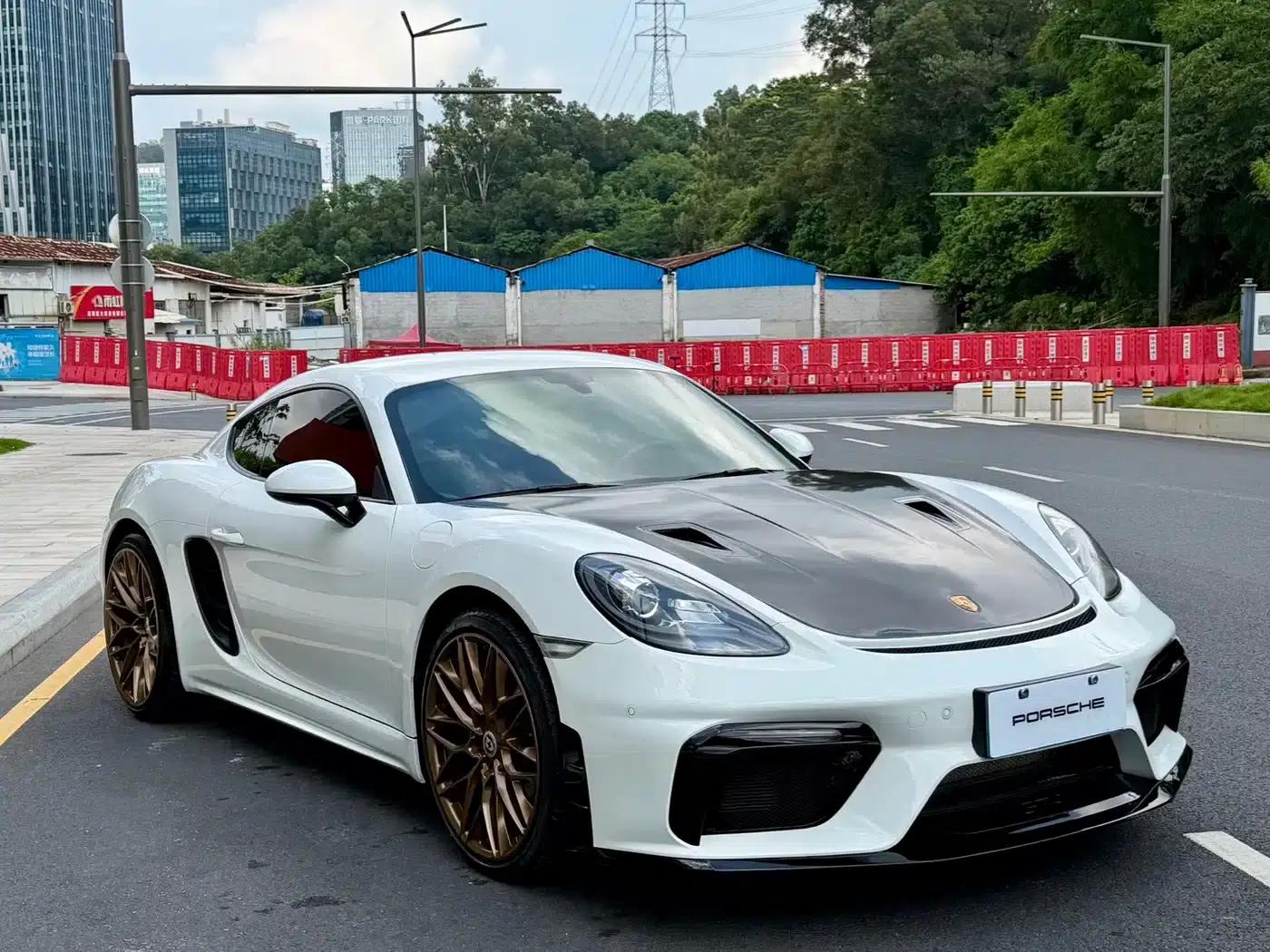 Porsche 718 Cayman 2016 2.0T — миниатюра 3